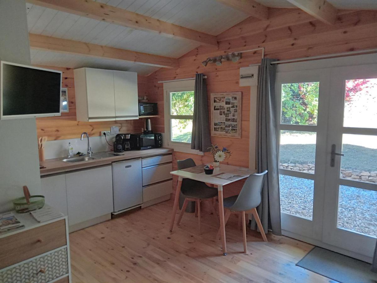 Chalet "Le Petit Olivier" Gites Appart 'Hotel L'Echappee Belle D'Aubenas Logement 2 Sur 3 Экстерьер фото
